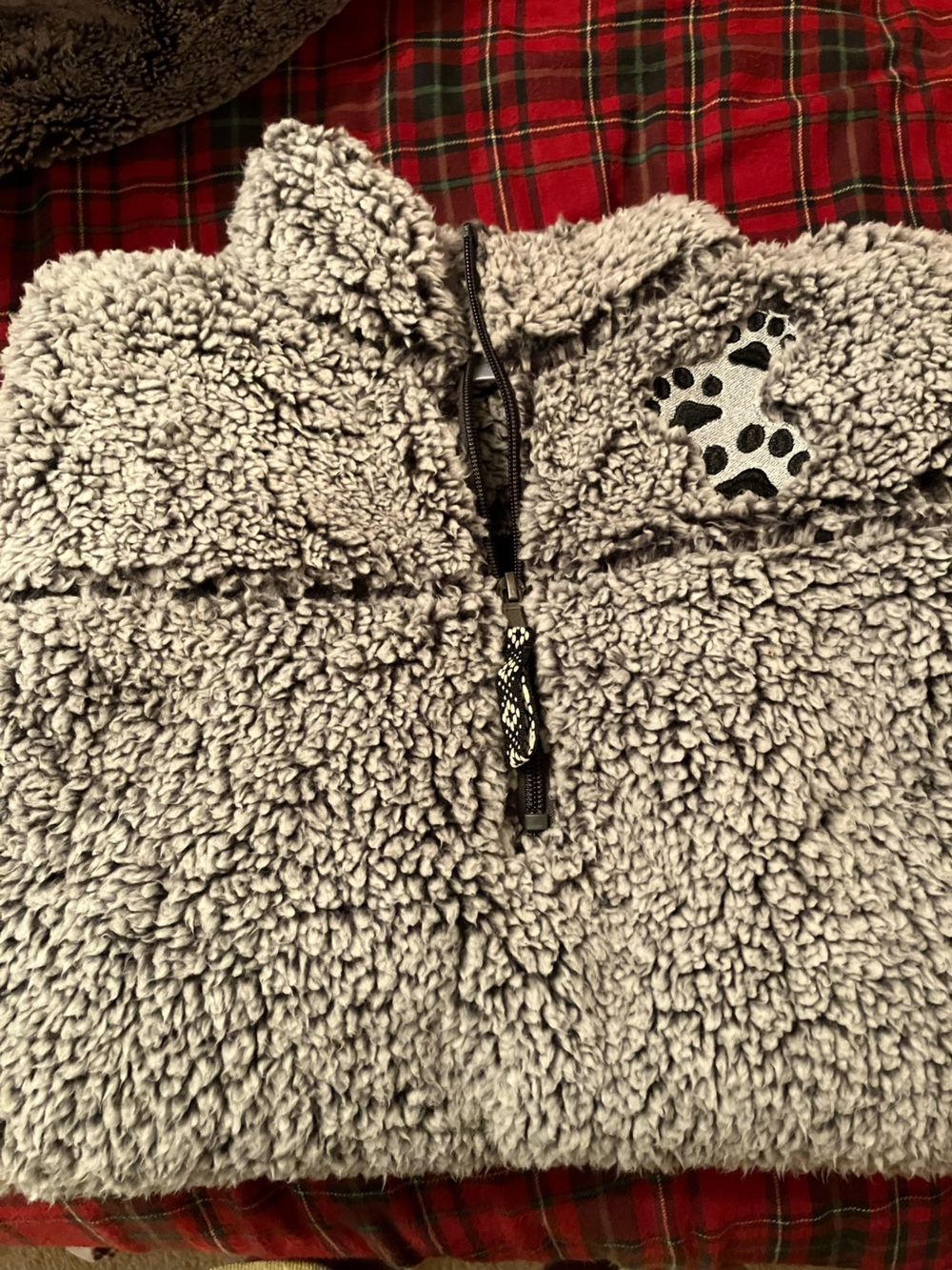 NWOT catalog favorites fluffy sweater paw 🐾 print